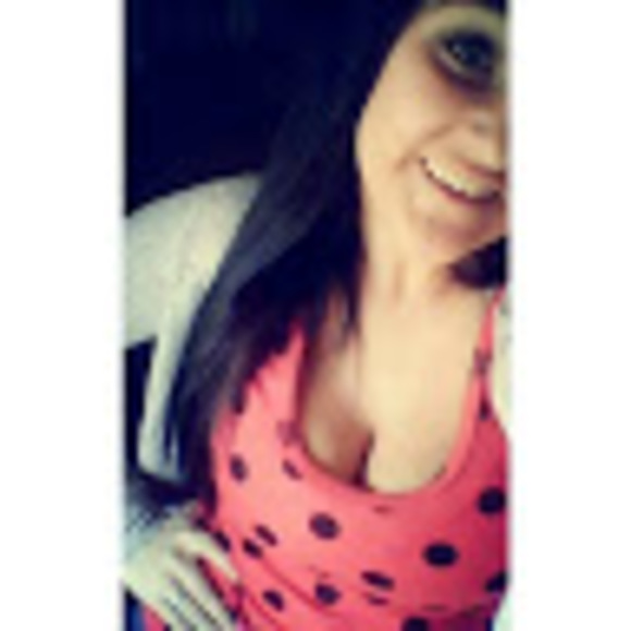 Meet your Posher, Kristin - Picture 1 of 1